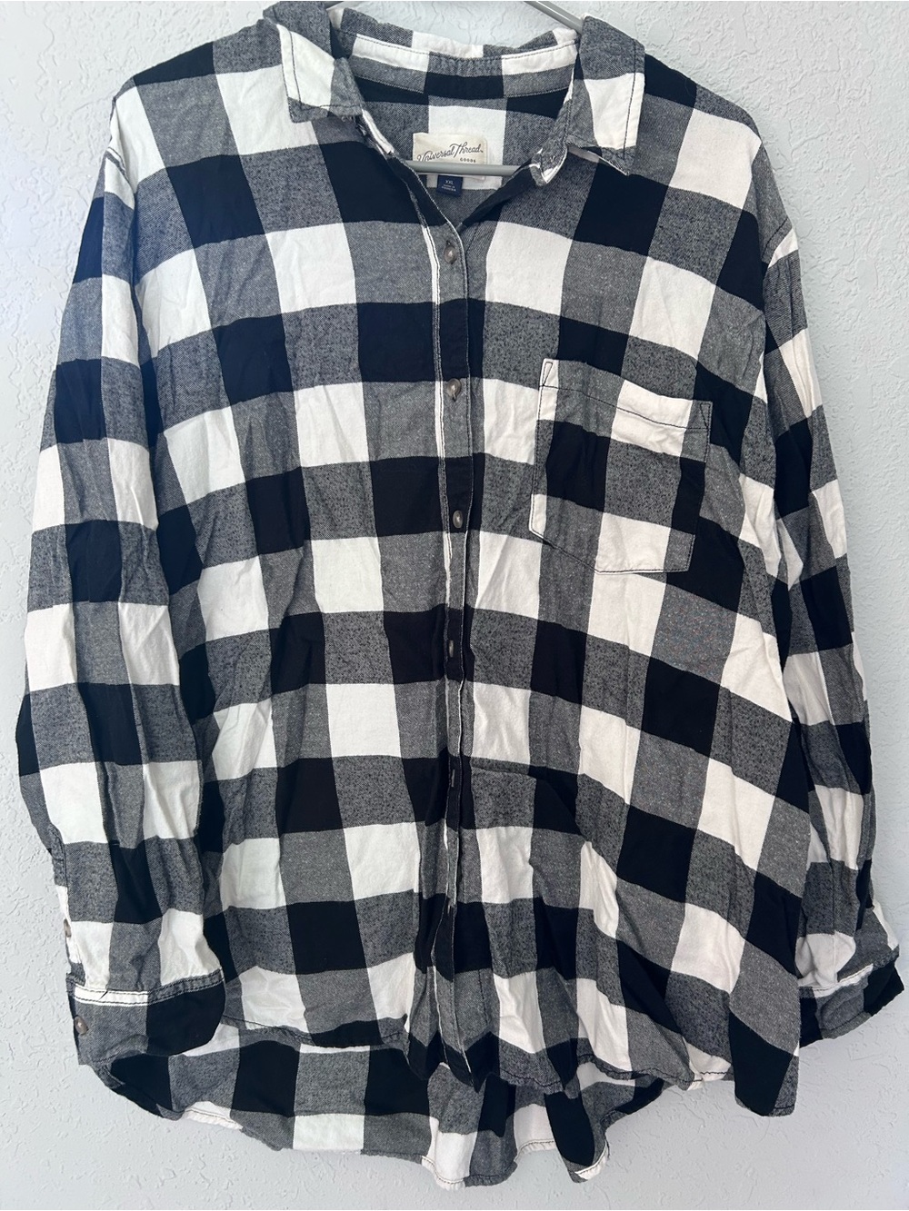 Universal Thread Black and White Buffalo Plaid Button-Down Shirt